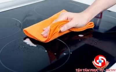 Mẹo, phương pháp làm sạch kính bếp từ
